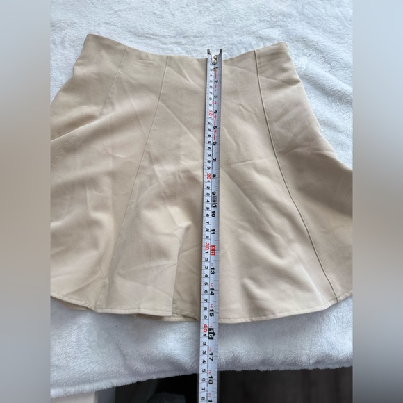 Beige A-Line Flare Skort Mini Skirt w/ Built-In Shorts - Picture 6 of 6